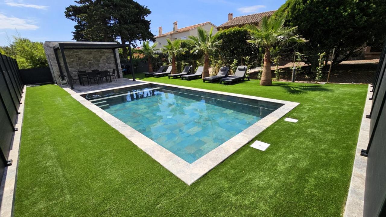 Etoile Du Berger Saint Aygulf 3 Villas Et 4 Appartements Jardin Individuel Et Piscine Chauffee En Saison - La Mer Et Les Plages 450 M Zewnętrze zdjęcie