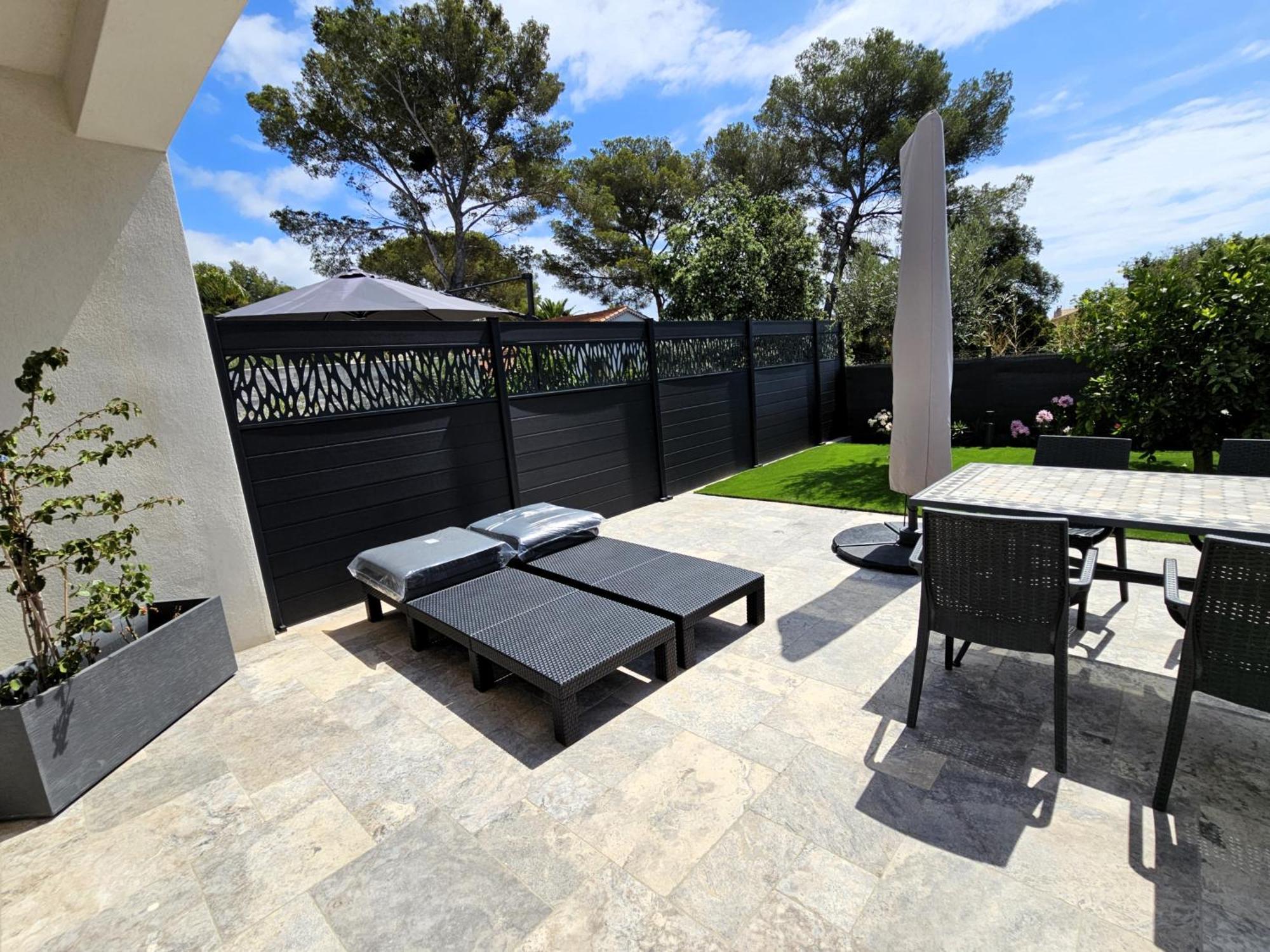 Etoile Du Berger Saint Aygulf 3 Villas Et 4 Appartements Jardin Individuel Et Piscine Chauffee En Saison - La Mer Et Les Plages 450 M Zewnętrze zdjęcie