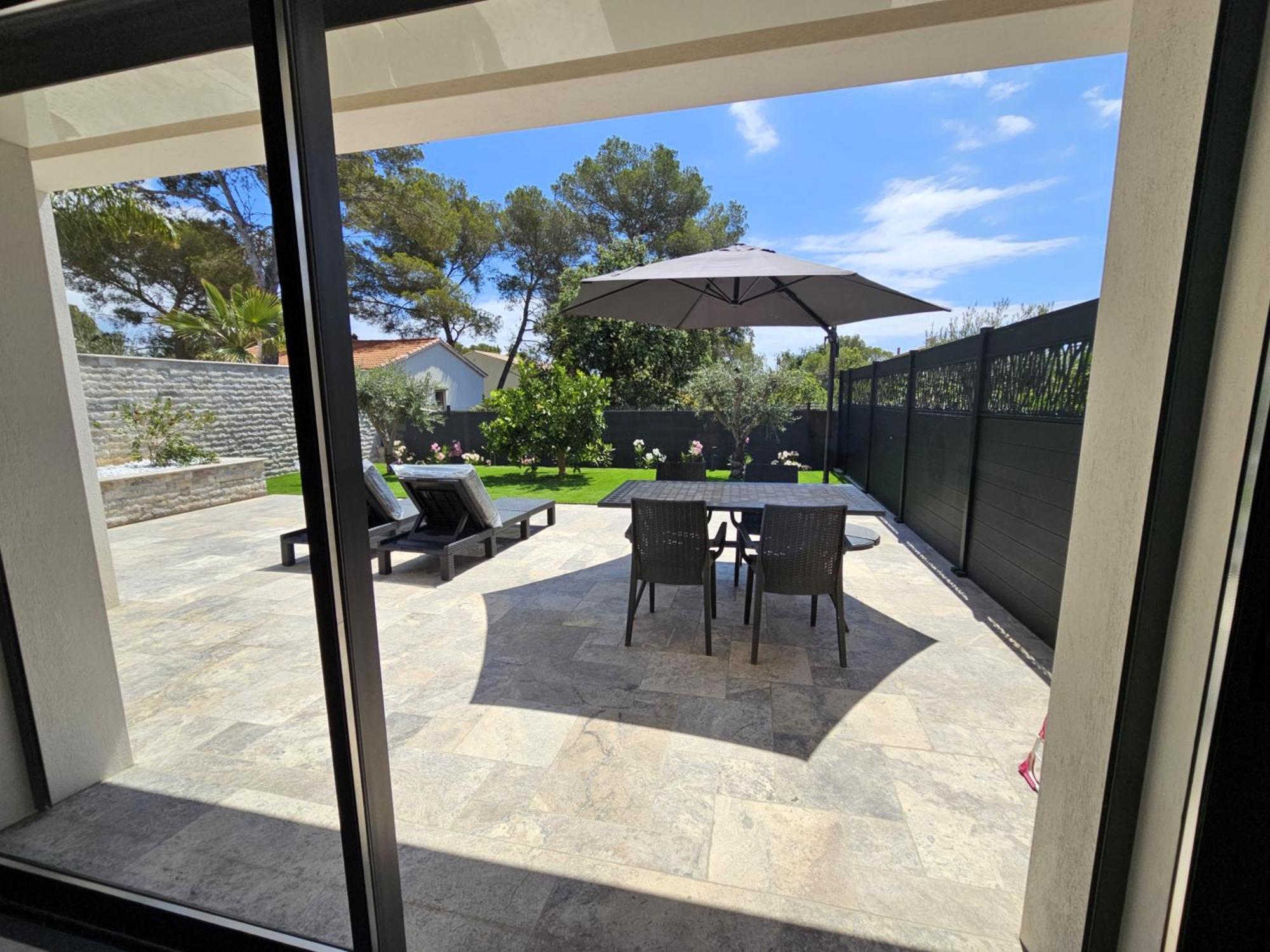 Etoile Du Berger Saint Aygulf 3 Villas Et 4 Appartements Jardin Individuel Et Piscine Chauffee En Saison - La Mer Et Les Plages 450 M Zewnętrze zdjęcie