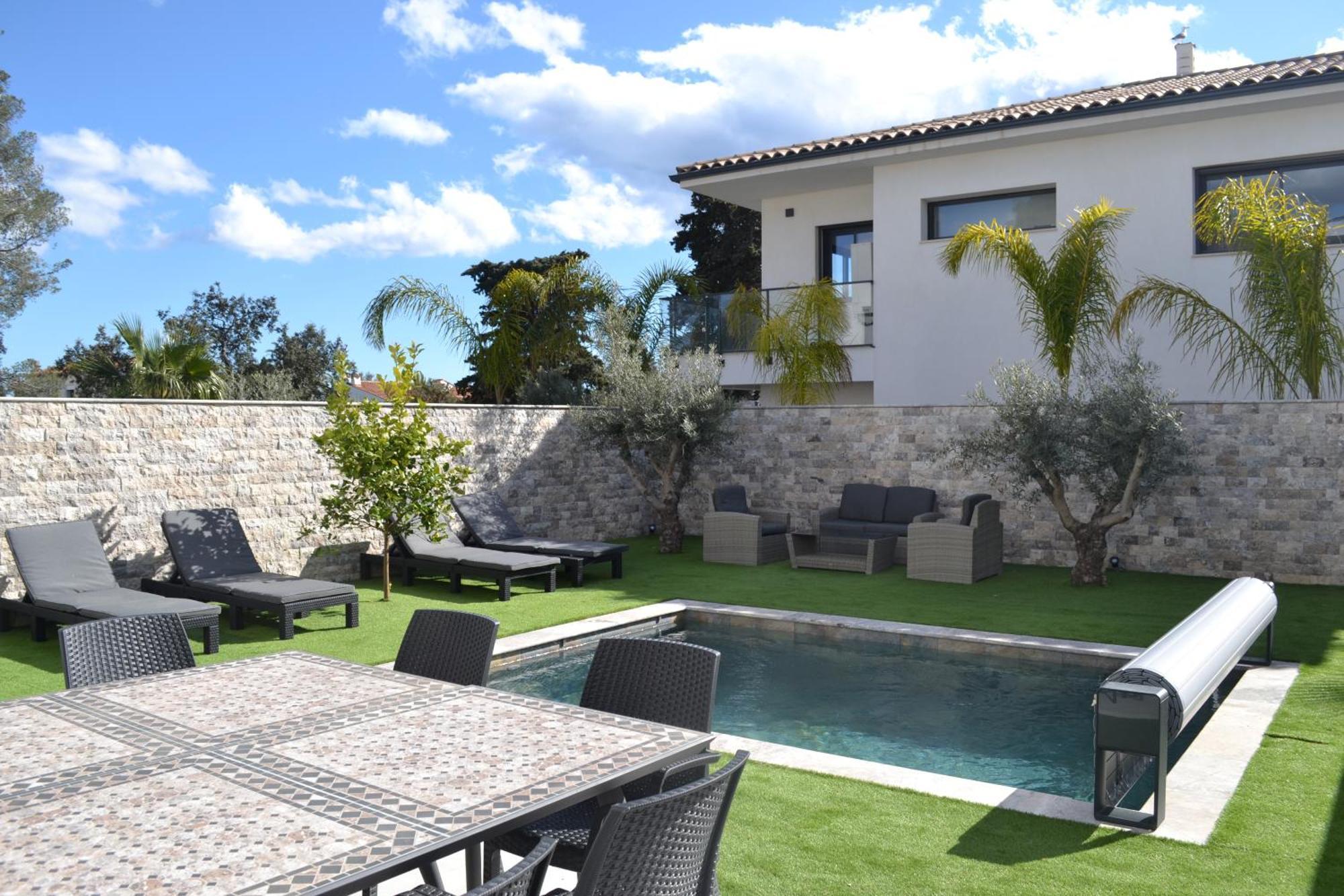 Etoile Du Berger Saint Aygulf 3 Villas Et 4 Appartements Jardin Individuel Et Piscine Chauffee En Saison - La Mer Et Les Plages 450 M Zewnętrze zdjęcie