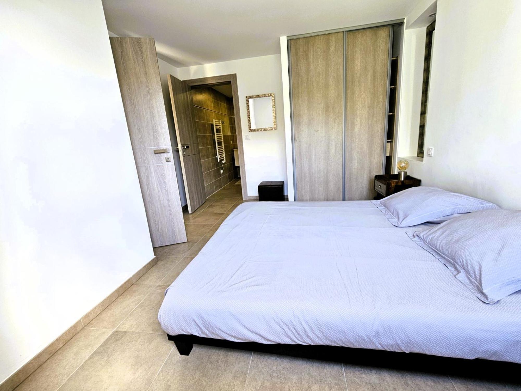 Etoile Du Berger Saint Aygulf 3 Villas Et 4 Appartements Jardin Individuel Et Piscine Chauffee En Saison - La Mer Et Les Plages 450 M Zewnętrze zdjęcie